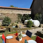 La Cle Des Champs De Charme Proche Du Puy Dufou Feriehus