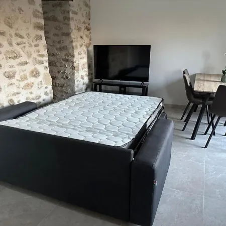 בית נופש La Cle Des Champs De Charme Proche Du Puy Dufou