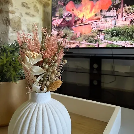 La Cle Des Champs De Charme Proche Du Puy Dufou