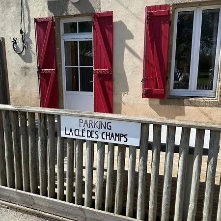 La Cle Des Champs De Charme Proche Du Puy Dufou *