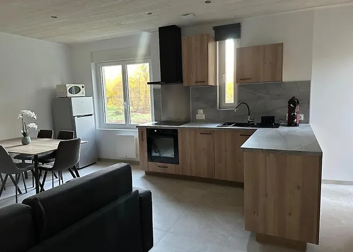 בית נופש La Cle Des Champs De Charme Proche Du Puy Dufou *