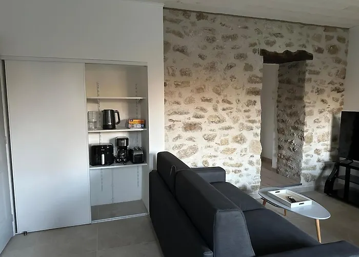 בית נופש La Cle Des Champs De Charme Proche Du Puy Dufou